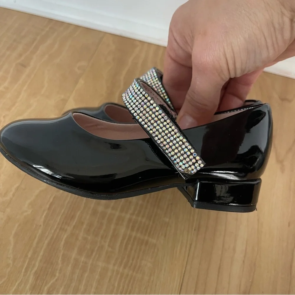 Kelly & Katie Black Dress Shoes with Rhinestone Strap